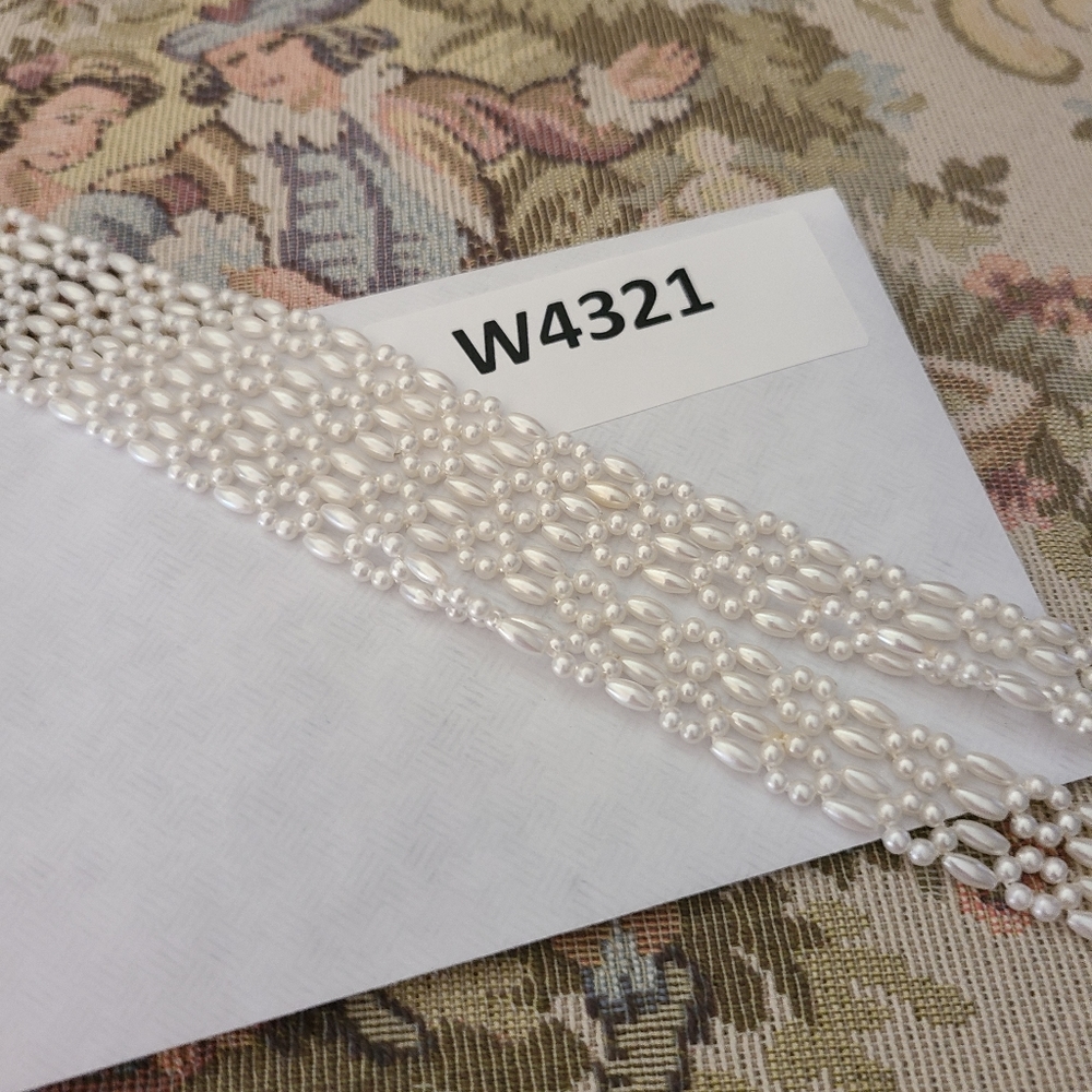 Vintage beaded necklace